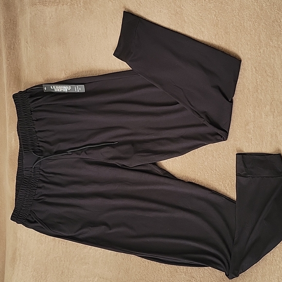 Leggings Depot Black pants - Picture 1 of 4